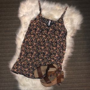 🚨 CLOSET PURGE!🚨 Xhilaration floral sundress